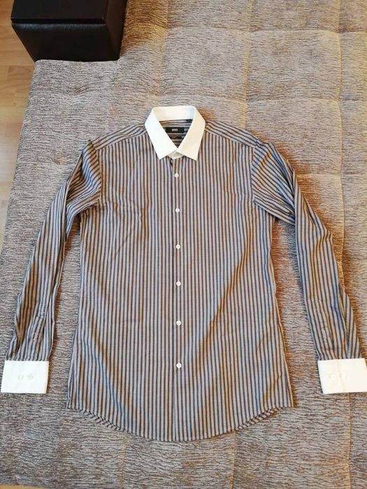 чисто нови ризи Hugo Boss L i M размер