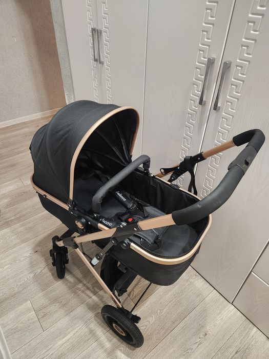 Коляска новая 20000т