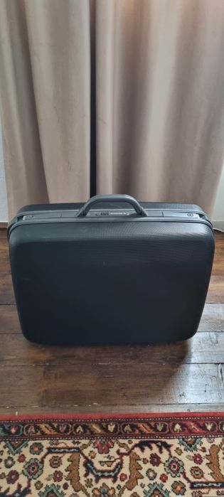 Geanta, valiza, troler Samsonite pe roti cu cifru