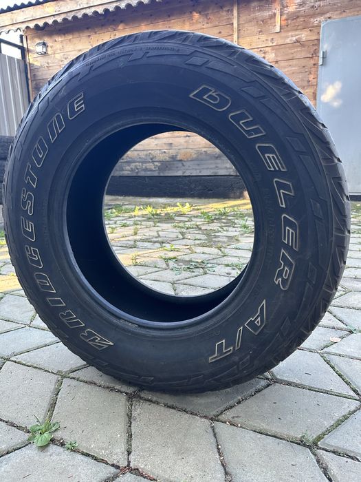 Летнии шины bridgestone A/T 275/65/R17