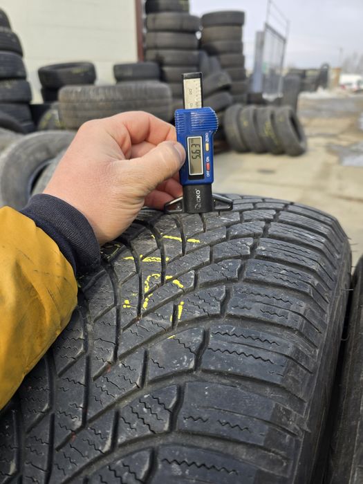 Anvelope de iarna 215-65r17 Bridgestone