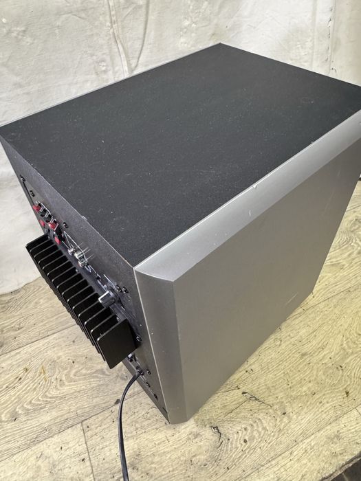 JBL SUB-140 8” bass