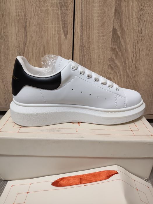 Alexander Mcqueen Noi