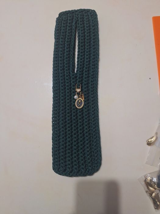 Продам вязаные сумочки