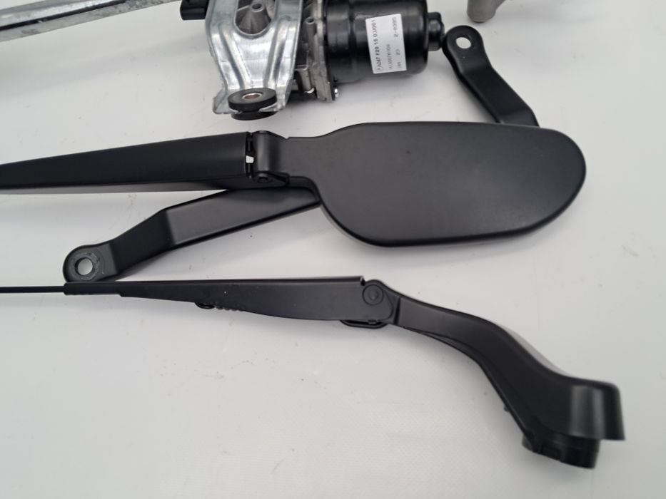 Ел мотор чистачки Mercedes W247 B klasa