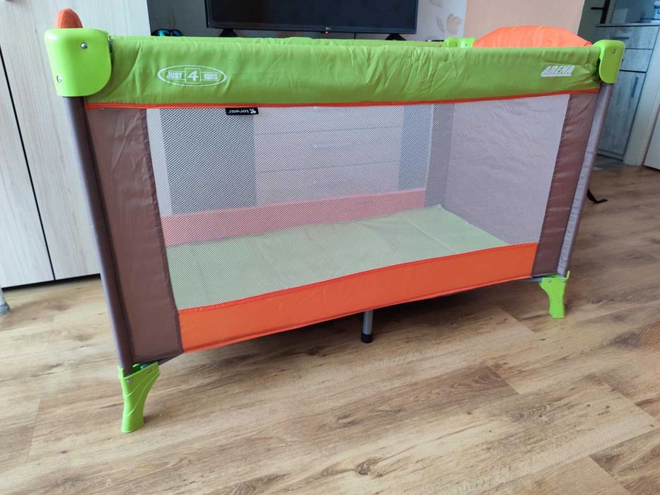 Бебешка кошара (сгъваема) + матрак