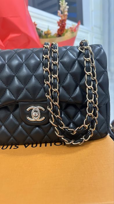 Geanta louis vuitton