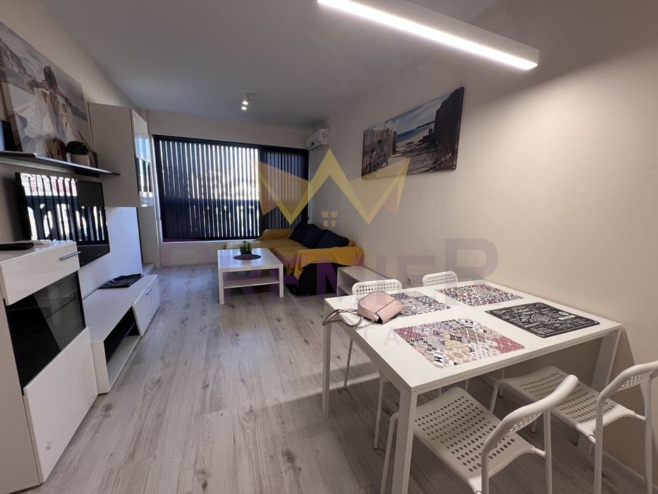 Дава се под наем Двустаен апартамент в Варна, Аспарухово - 60 кв.м за 600 € - Снимка #1