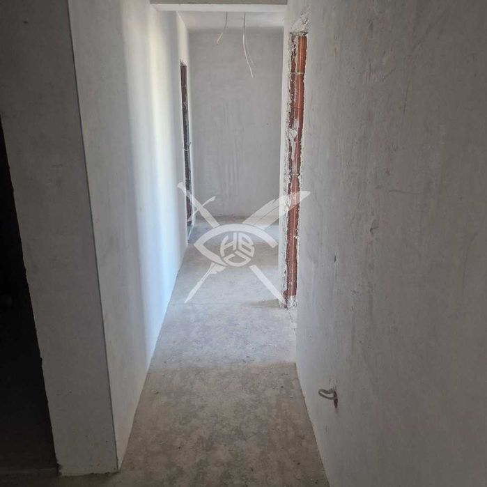 Продава се Тристаен апартамент в София, Манастирски ливади - 110 кв.м за 2864 €/кв.м - Снимка #2