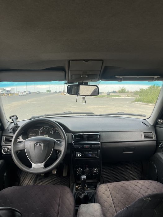 Продам приору в отс