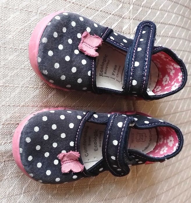 Пантофки/обувки за момиче 23номер