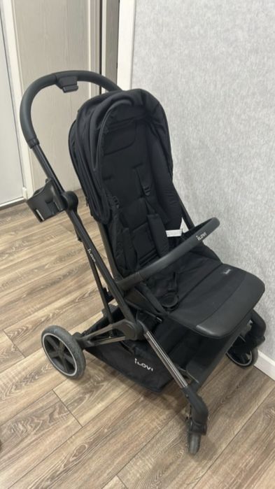 Коляска прогулочная iLovi Grace Black