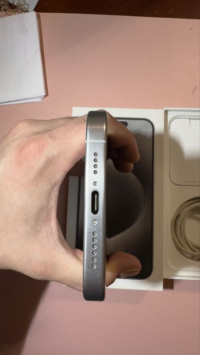 Продам Iphone 15 pro max/айфон 15 про макс