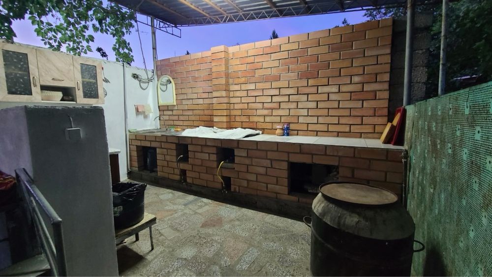 Dacha Chirchik Bassen Stol Tenis Oylalar va Ulfatlar uchunham