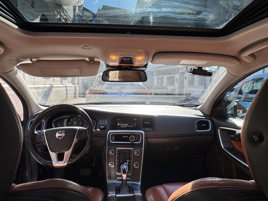 Volvo v60 plugin hybrid 2.4 diesel