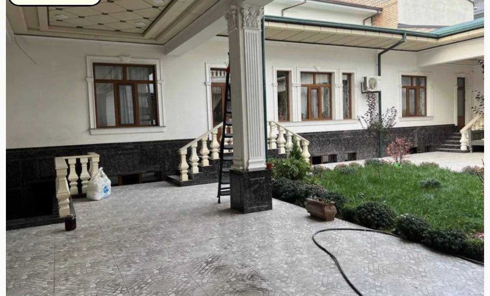 Евродом возле Авторынка, 5-соток (N 13468 )