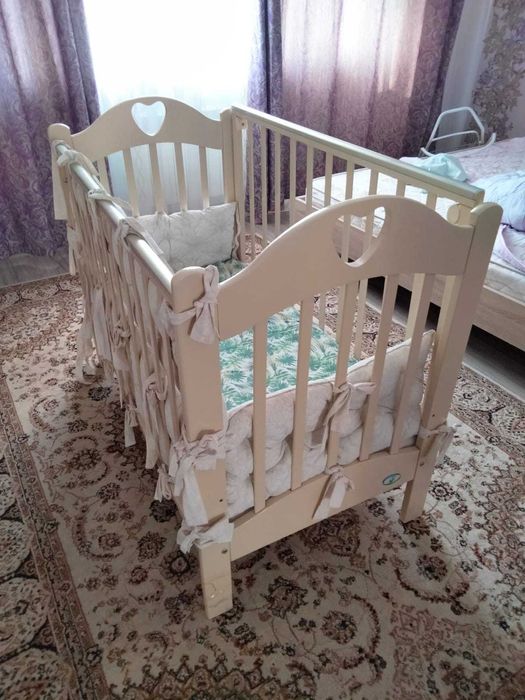 Продам детский манеж недорого