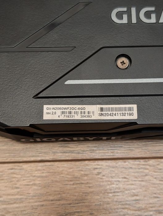 Placa video RTX 2060 6GB cu cutie – Defecta / Pentru piese sau reparat (Nu da semnal)