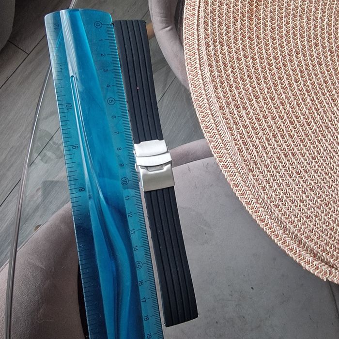 Curea de ceas din silicon nouă cu închidere butterfly