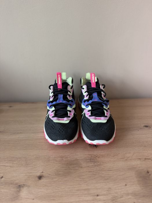 Nike React Vision 'Black Beyond Pink Volt'