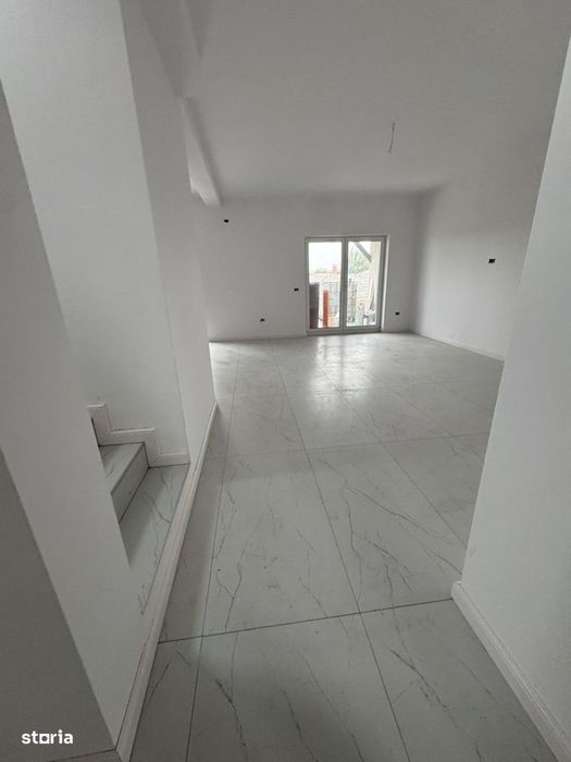 Duplex 5 camere cu zid dublu  | 119 MP utili | Remetea-Mare