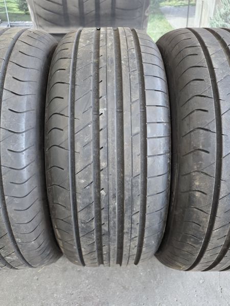 235/55/17 DUNLOP 4бр