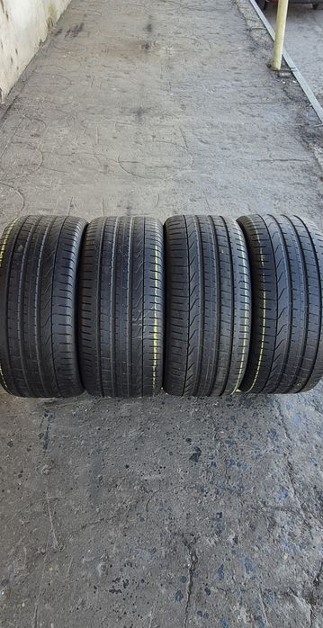 4 anvelope vara Pirelli 295/35/21.Pretul este pe bucata.