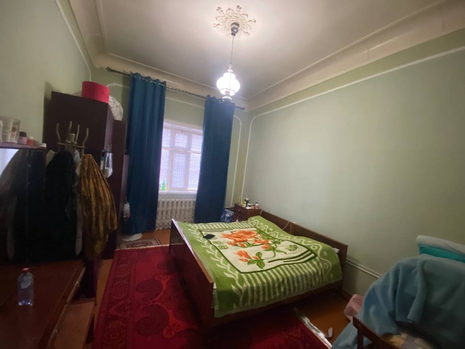 Уй сотилади, ховли, дом на земле