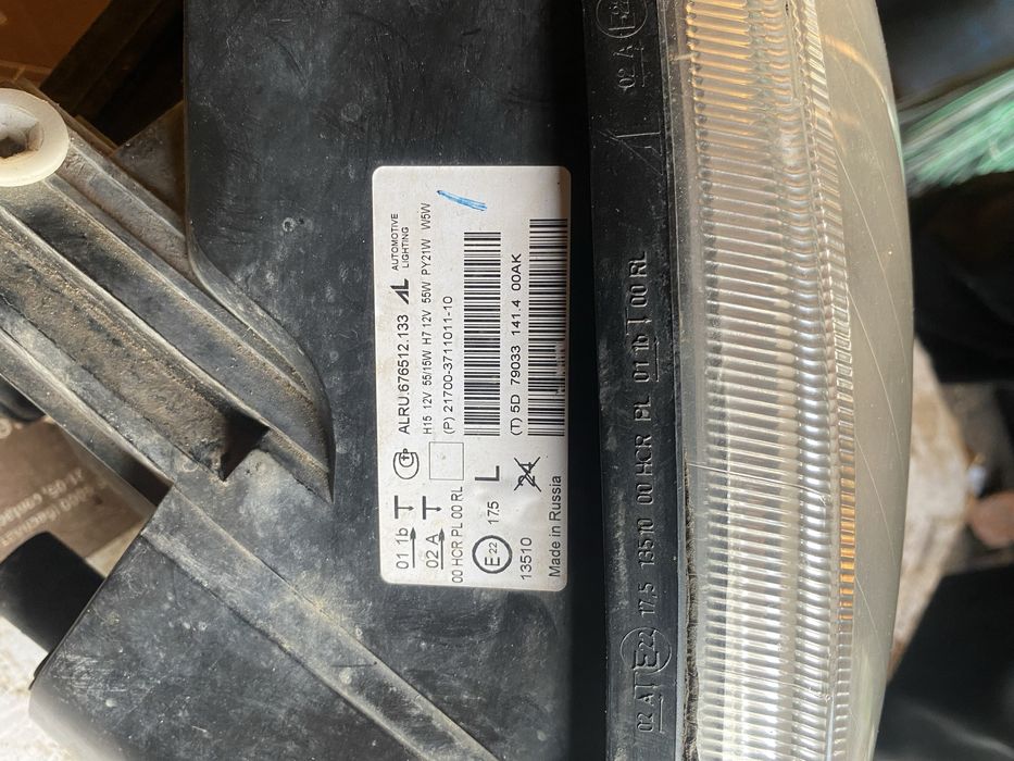 Приора оригинал сол жақ фар сатылады