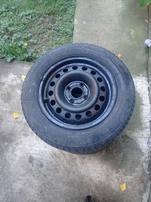 Roti jante anvelopa 14 4x100 ET 35 Dacia Spring