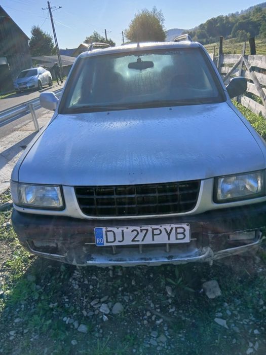 Vând Opel Frontera B 2.2 diesel