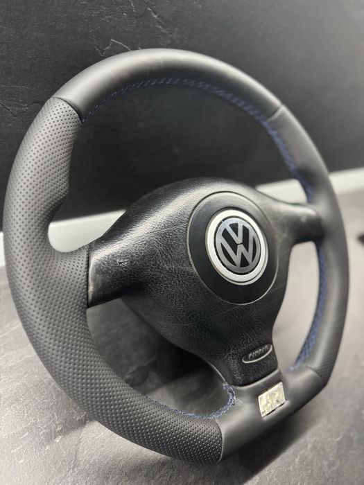 Претапициран скосен волан за Golf 4