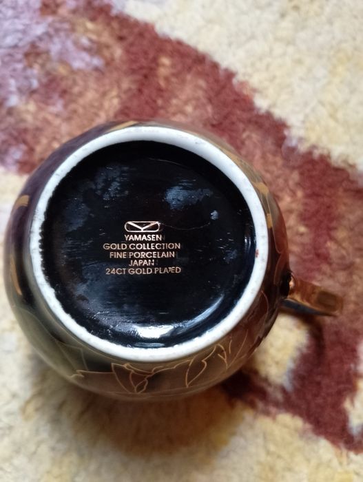 Serviciu porțelan ceai/ cafea 6 cești și 6 farfurioare