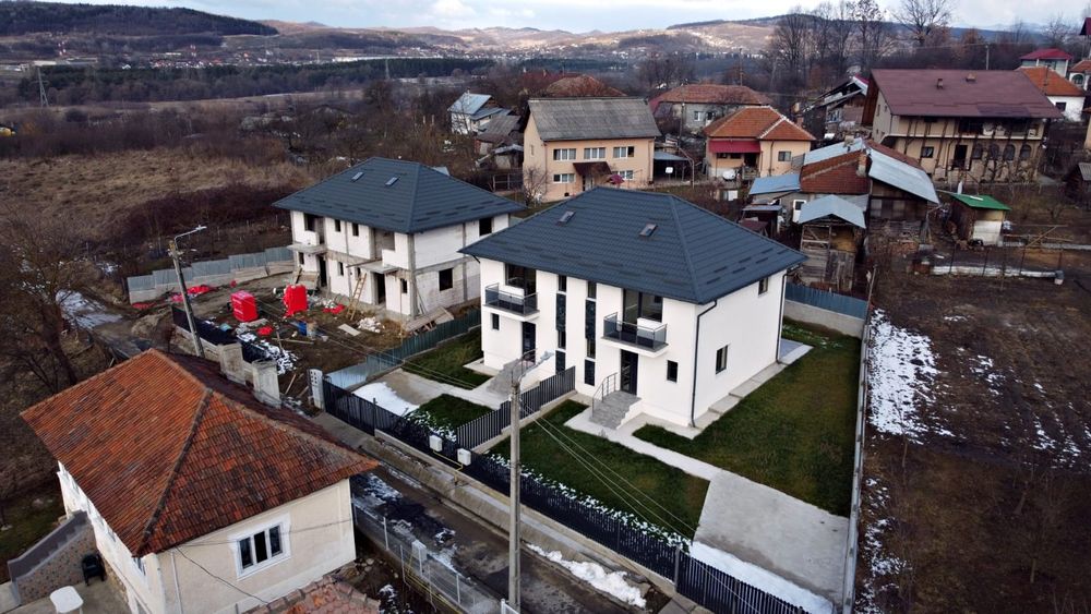 Casă nouă la cheie Curtea de Argeș  proprietar