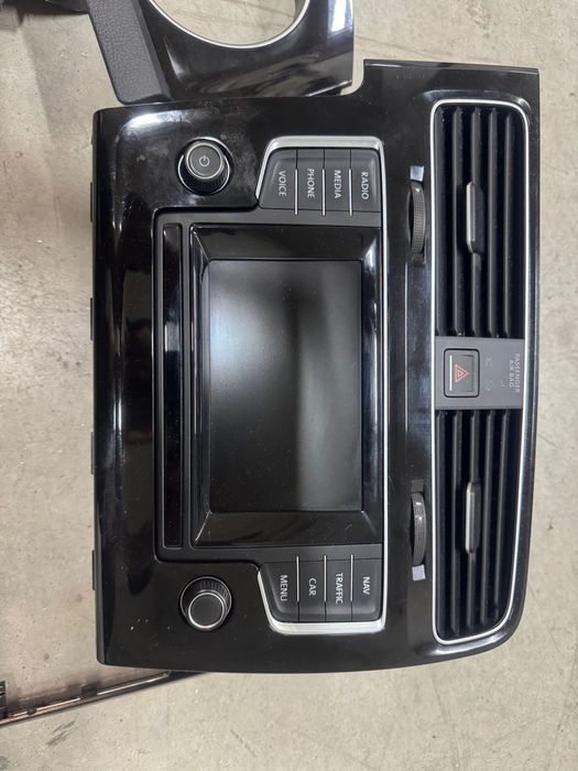 Медия за VW Фолксваген Голф 7