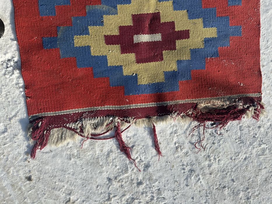 Коврик ручной работы