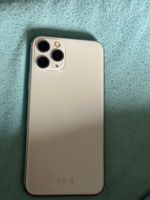 Vînd iphone 11 pro fac si schimb
