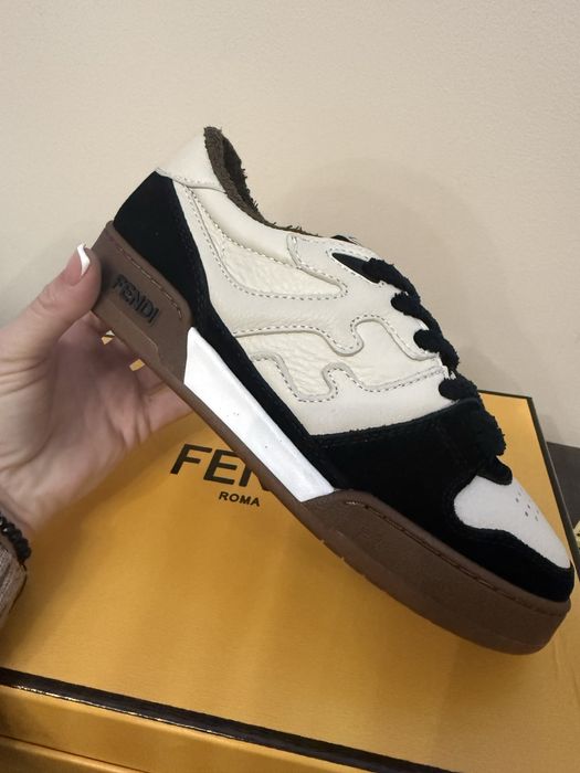 Дамски кецове FENDI