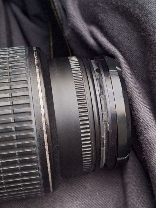 Срочно продам фотоаппарат Nikon 5100