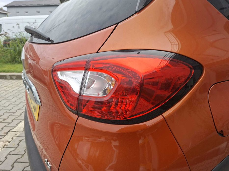 Stop stanga/dreapta Renault Captur 2013 (Pret pe bucata)