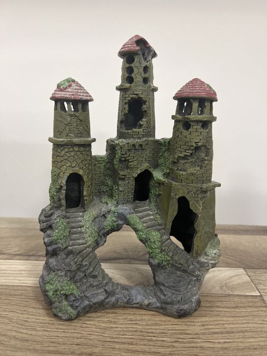 Castel  pentru acvariu pesti