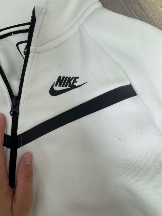Nike tech fleece