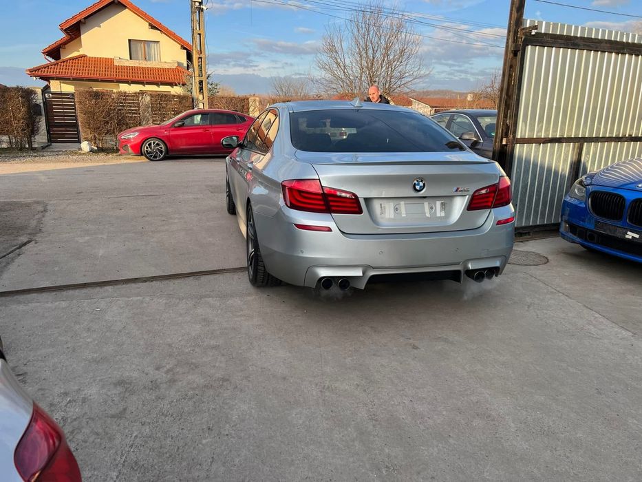 Bmw m5  f10 575 cp