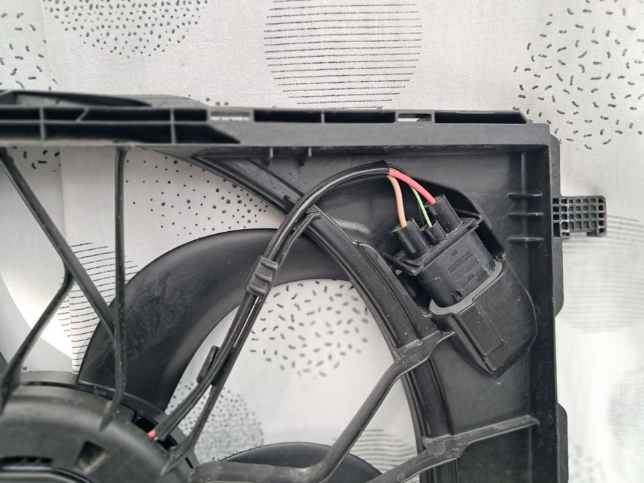 Вентилатора Mercedes W247 ,B klassa