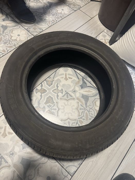 Шина продам срочно