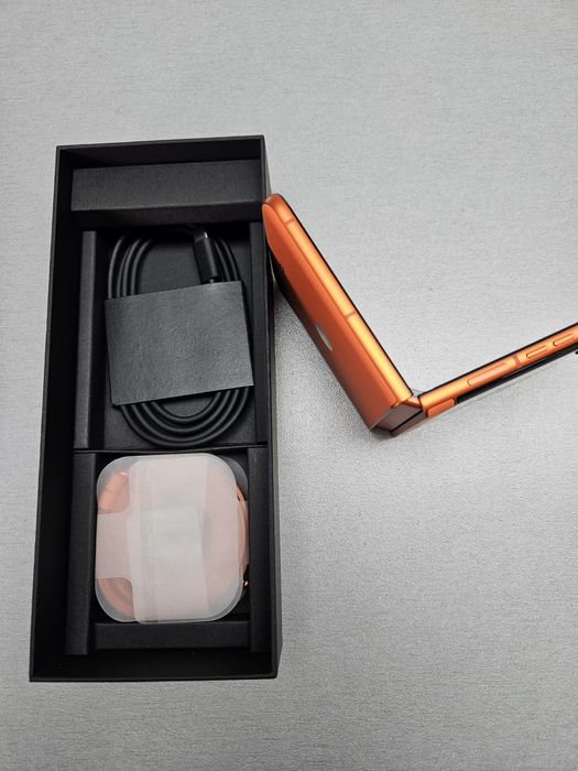 Motorola razr 50 256GB