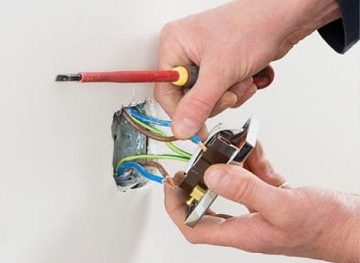 Reparații casnice  – vin și rezolv