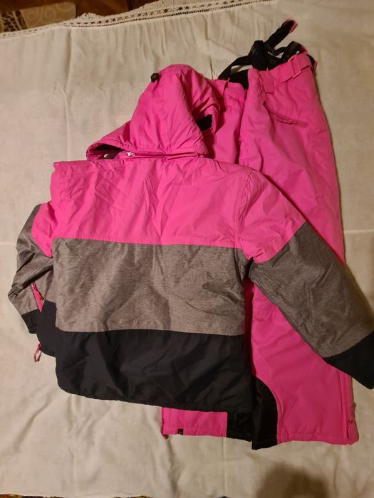 Costum schi dama roz Tijuana