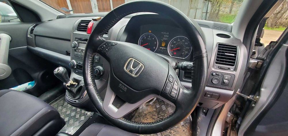 Автомобил honda crv 3