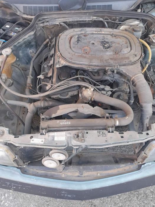 Мерцедес Е190 бензин